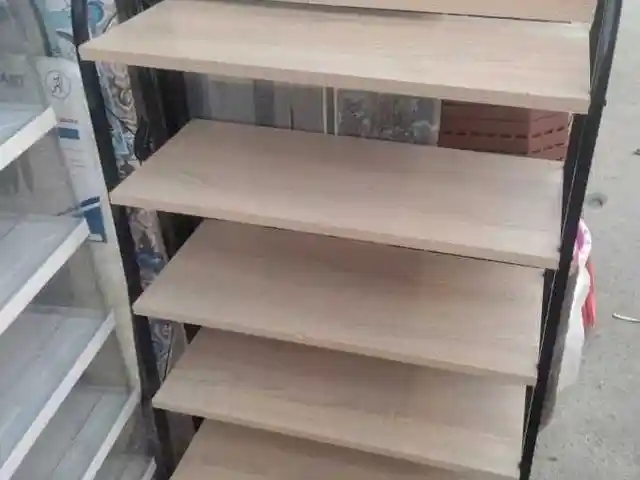 Подставка для обуви, Душанбе