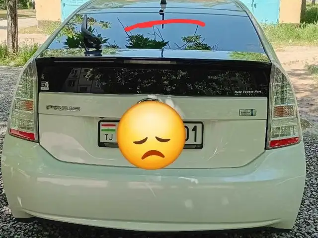 Заднее стекло от Toyota Prius темный, Душанбе