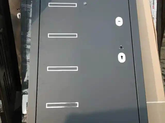 Дверь, Душанбе