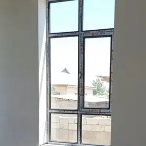 Окно, Душанбе