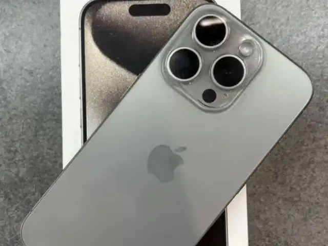 Apple iPhone 15 Pro, 128 gb, White Titanium, Худжанд