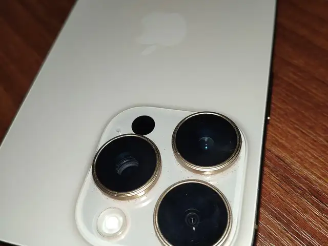 Apple iPhone 16 Pro, 128 gb, Desert Titanium, Хуҷанд