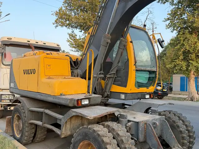 Экскаватор Volvo EW130 2004, Душанбе - 7
