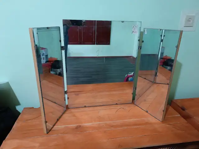 Зеркало, Душанбе
