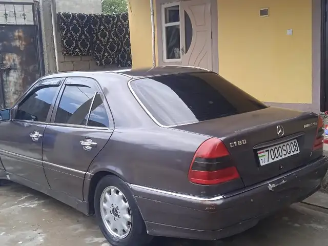Mercedes-Benz C class