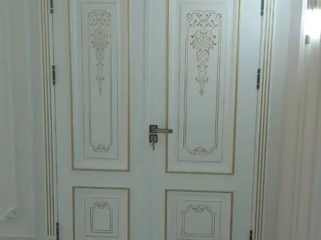Дверь, Душанбе