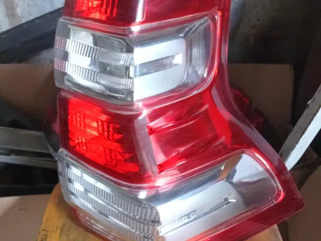 Задние стоп фары от Toyota Land Cruiser, Душанбе