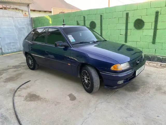 Opel Astra F