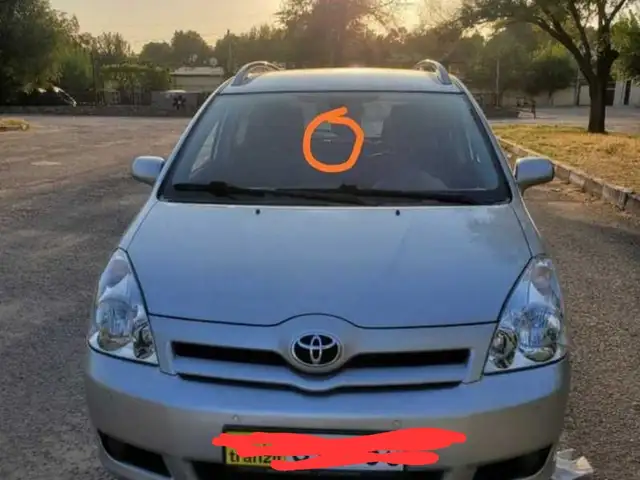 Лобовое стекло от Toyota Verso, Душанбе
