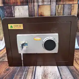 Сейф металлический., Худжанд