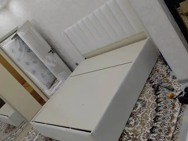Кровать двуспальная, Душанбе