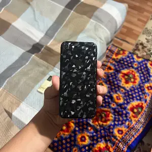 Apple iPhone 7, 128 gb, Хуҷанд