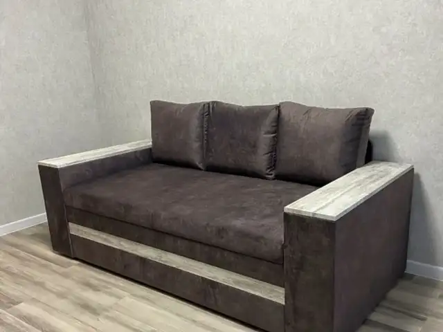 Кресла, Бохтар (Курган-Тюбе)