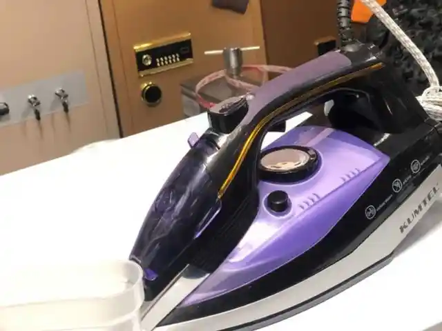 Утюг Kumtel 302, Душанбе