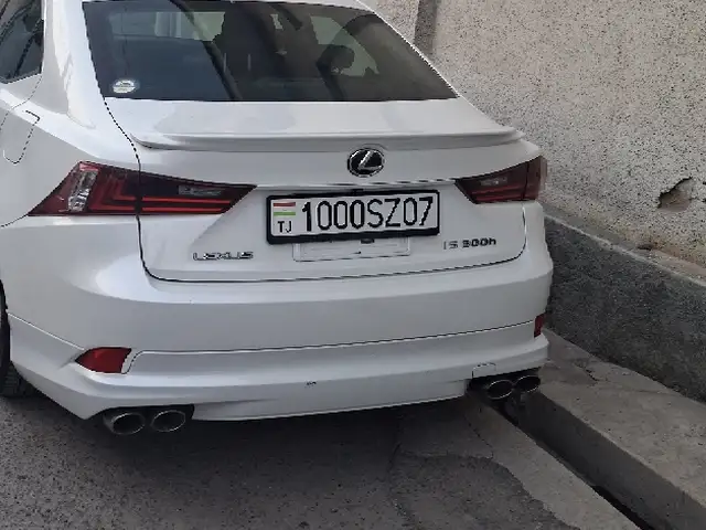 Lexus IS series