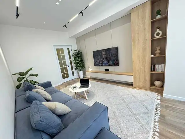 3-комн. квартира, 13 этаж, 108м², Шохмансур Овир, Душанбе