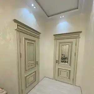 Дверь, Душанбе