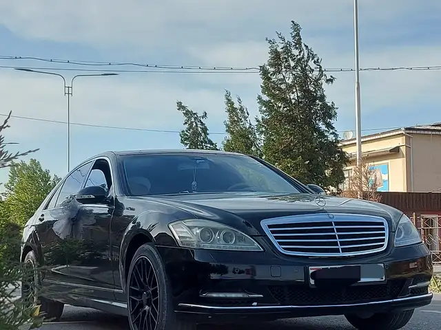 Mercedes-Benz S class