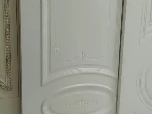 Дверь, Душанбе