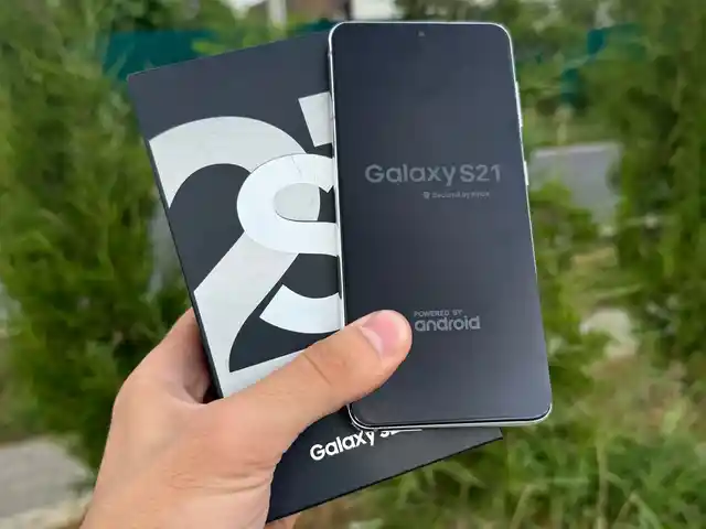 Samsung.Galaxy S21 8/128 Gb White, Душанбе - 2