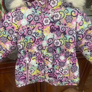 Куртка для девочки, Хуҷанд