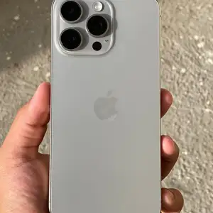 Apple iPhone 15 Pro Max, 256 gb, Natural Titanium, Душанбе