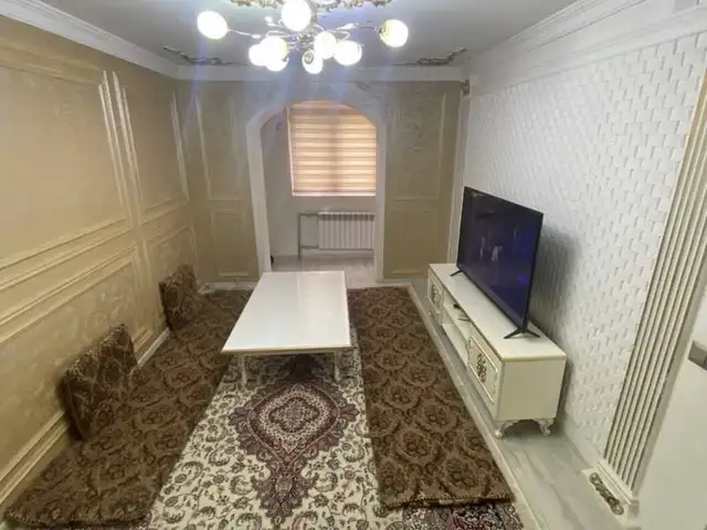 2-комн. квартира, 5 этаж, 48м², 82мкрн, Душанбе