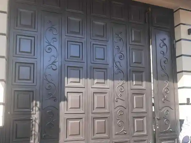 Дарвоза, Хуҷанд