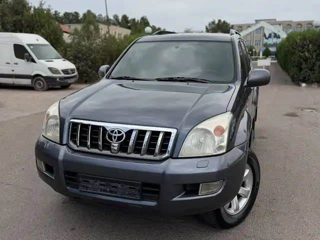 Toyota Land Cruiser Prado