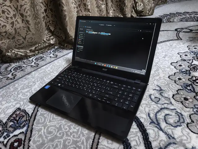 Ноутбук Acer, Худжанд