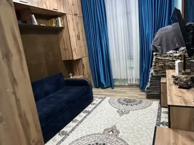 Комната в 2-комн. квартире, 12 этаж, 55м², Шотемур Спартак, Душанбе