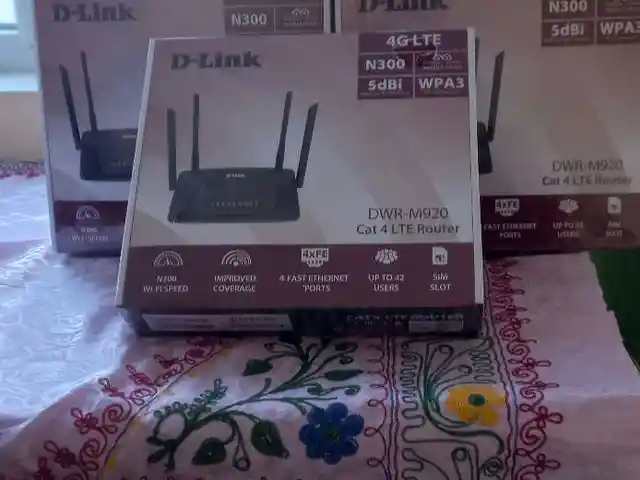 Wi-Fi роутер с поддержкой 4G/SimCard D-link N300 4G Lte Router Dwr-M920, Душанбе