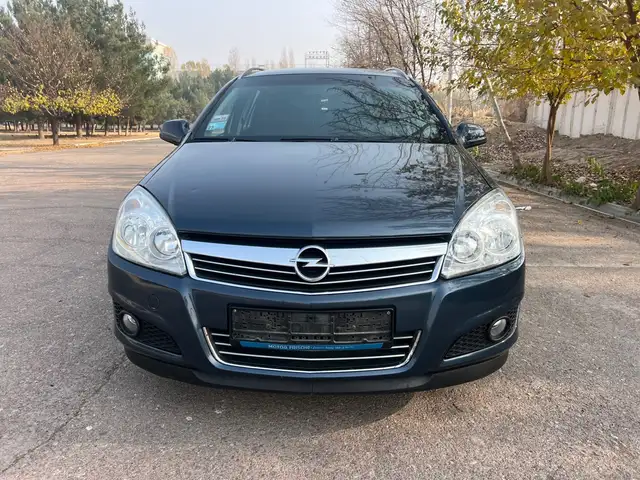 Opel Astra H
