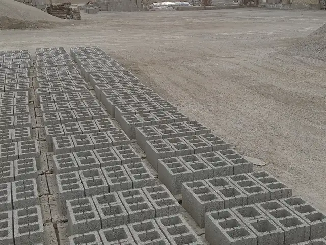 Цементные блоки, Хуҷанд