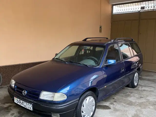 Opel Astra F