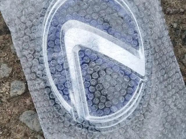 Передний знак от Lexus Rx450h, Душанбе