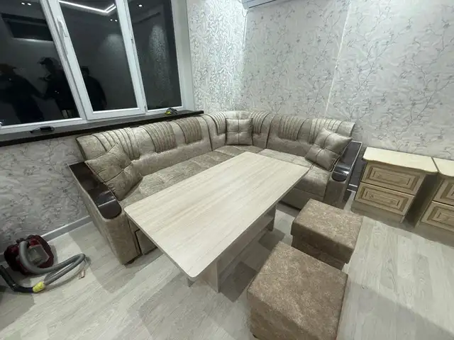 Диван, Хуҷанд