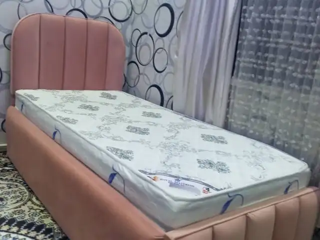 Односпальная кровать, Душанбе