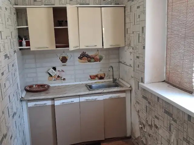 2-комн. квартира, 1 этаж, 50м², 19мкр, Худжанд