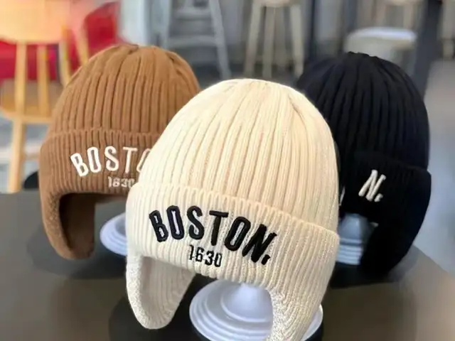 Детская зимняя шапка BOSTON, Худжанд