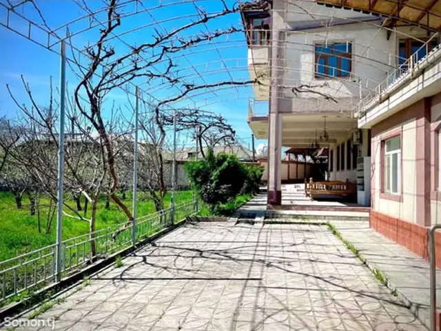 3-этажный, 5 комнатный дом, 700 м², Сомони Чорякарон, Душанбе