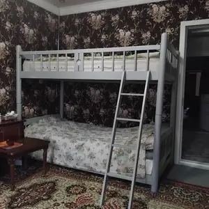 Двуярусная кровать, Бустон (Чкаловск)