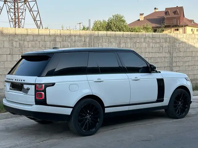 Land Rover Vogue