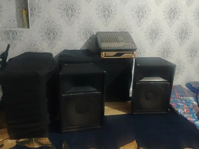 Колонка, Ваҳдат