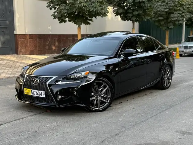 Lexus IS series