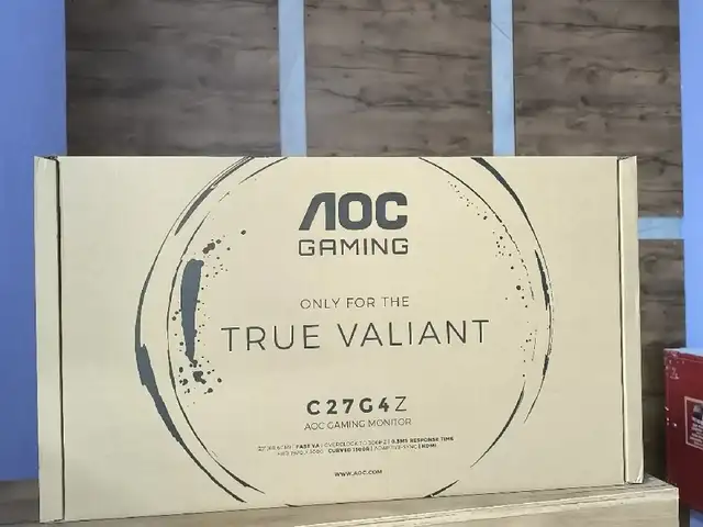 Изогнутый игровой монитор AOC 27 C27G4Z 300HZ, Душанбе