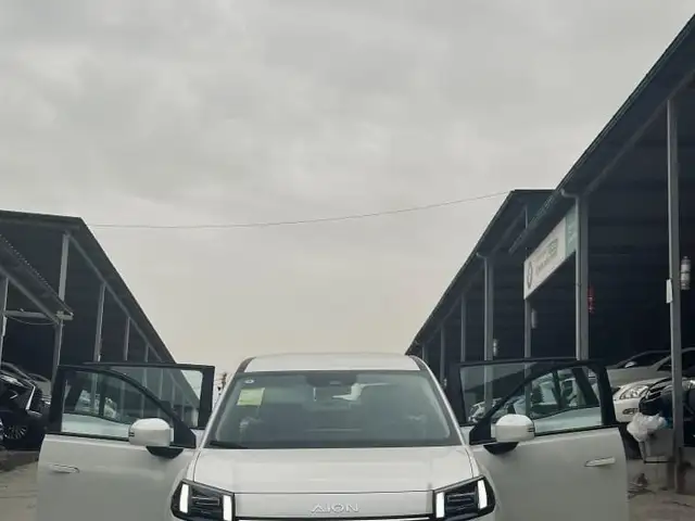 GAC Aion V