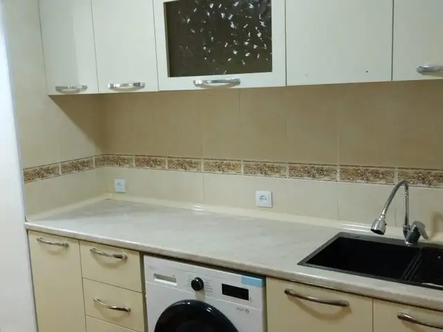 2-комн. квартира, 2 этаж, 60м², улица Фирдавси, Худжанд