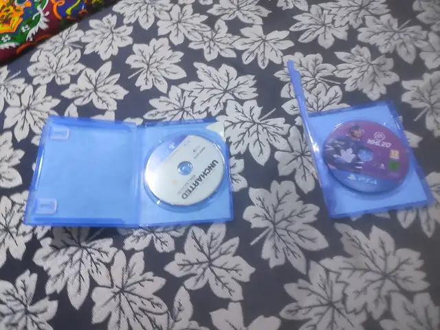 Диски для Sony PlayStation 4, Хуҷанд