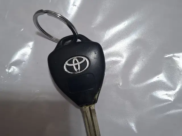 Ключи от Toyota Camry, Хуҷанд